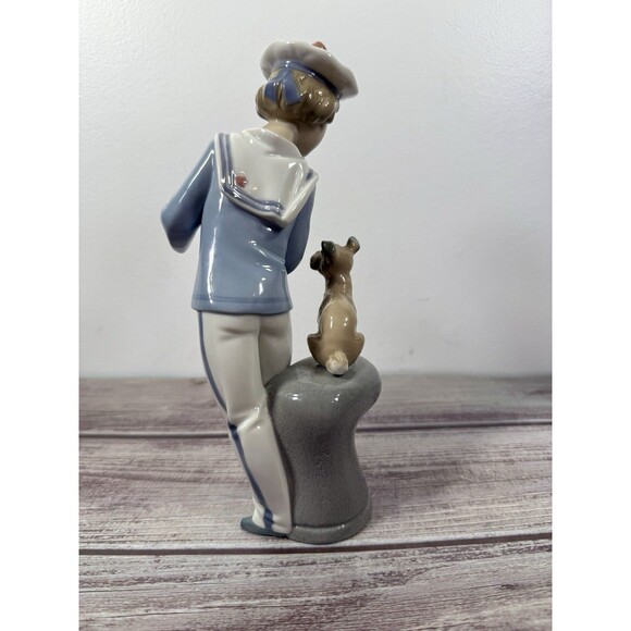 Lladro Seaside Serenade 9” tall Porcelain # 6197 Retired 1998 mint w/ Box - Picture 5 of 17